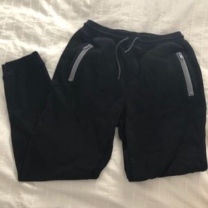 Kid’s joggers